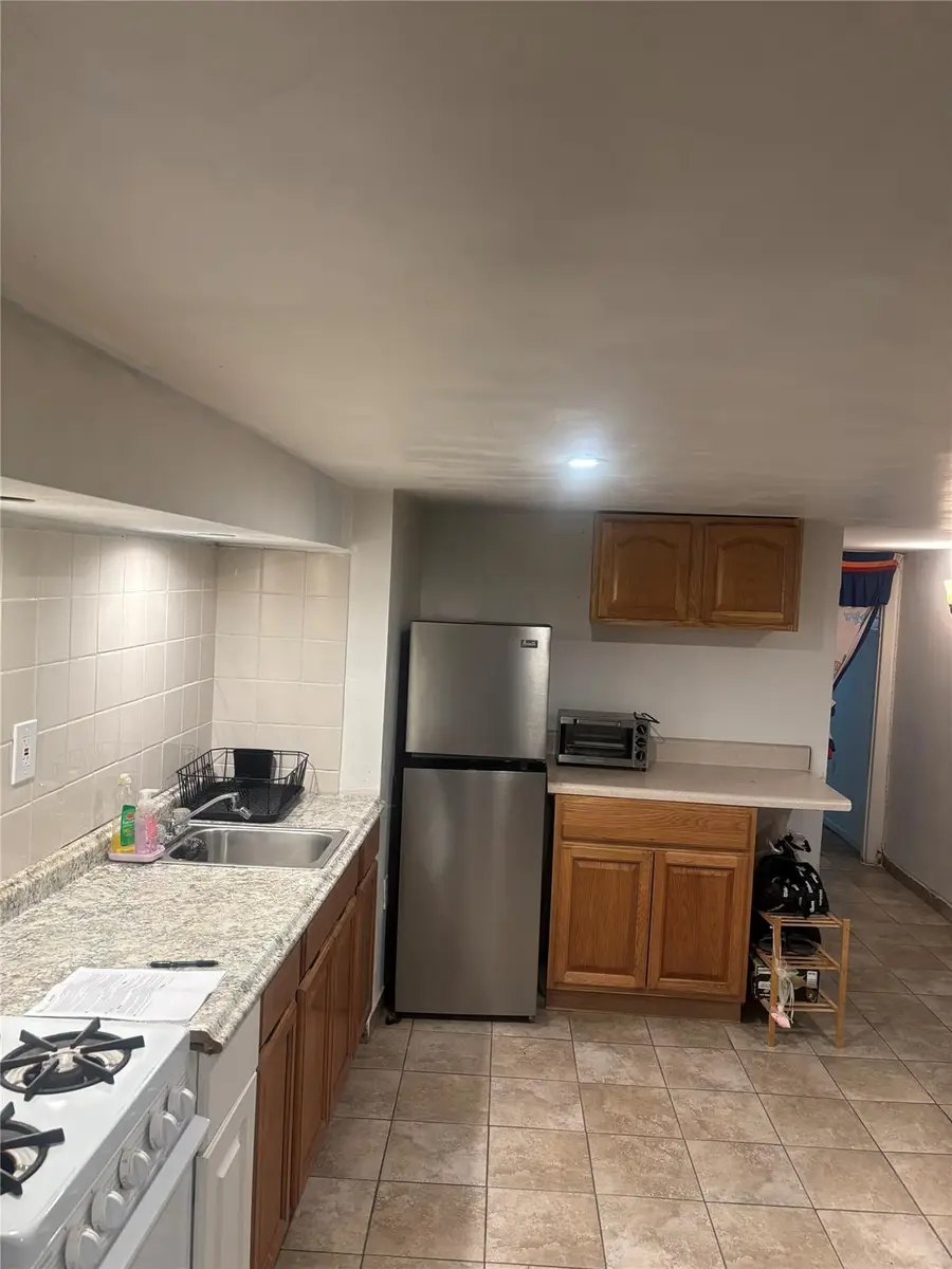 101-46 95 Street, Ozone Park, NY 11416 - Image #3