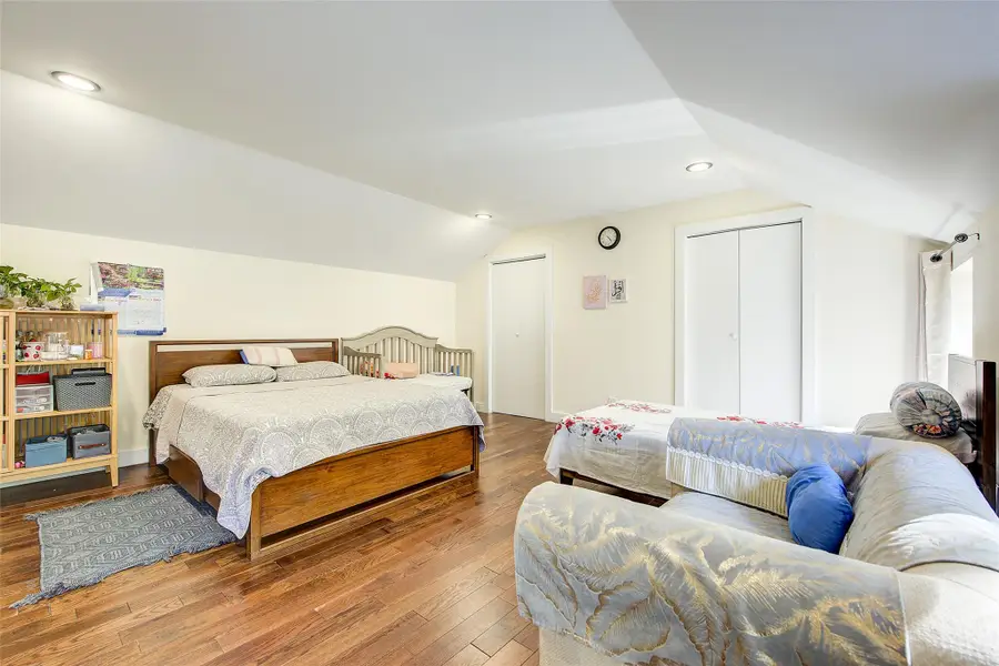 67 Brewster St, Staten Island, NY 10304 - Image #3