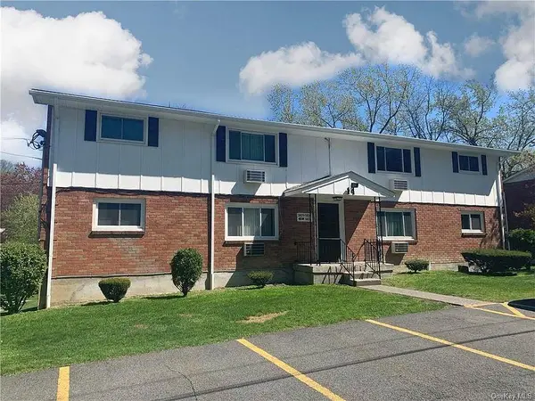 1404 Parr Lake Drive #14D, Newburgh, NY 12550