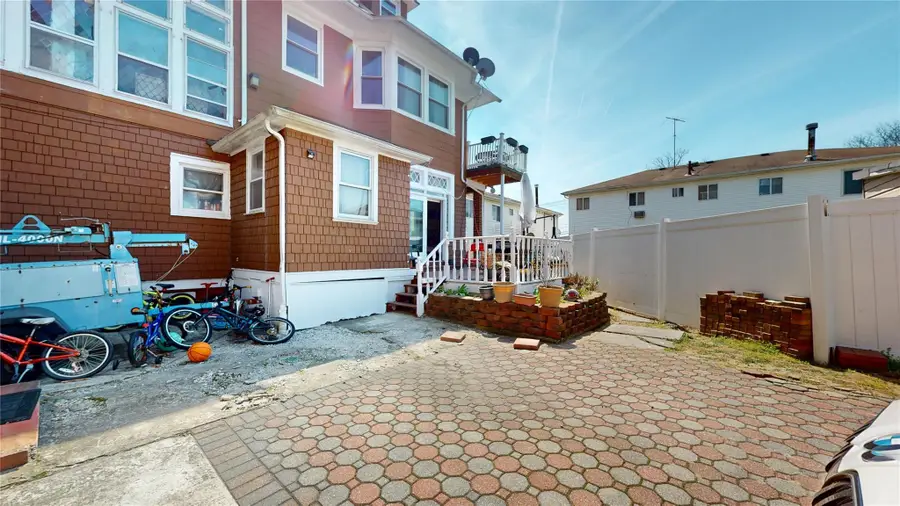 3106 Healy Avenue, Far Rockaway, NY 11691 - Image #3