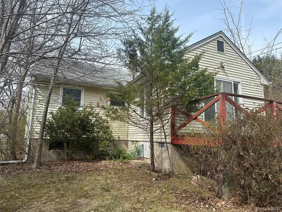 11 Clover Drive, West Nyack, NY 10994 - Image #2