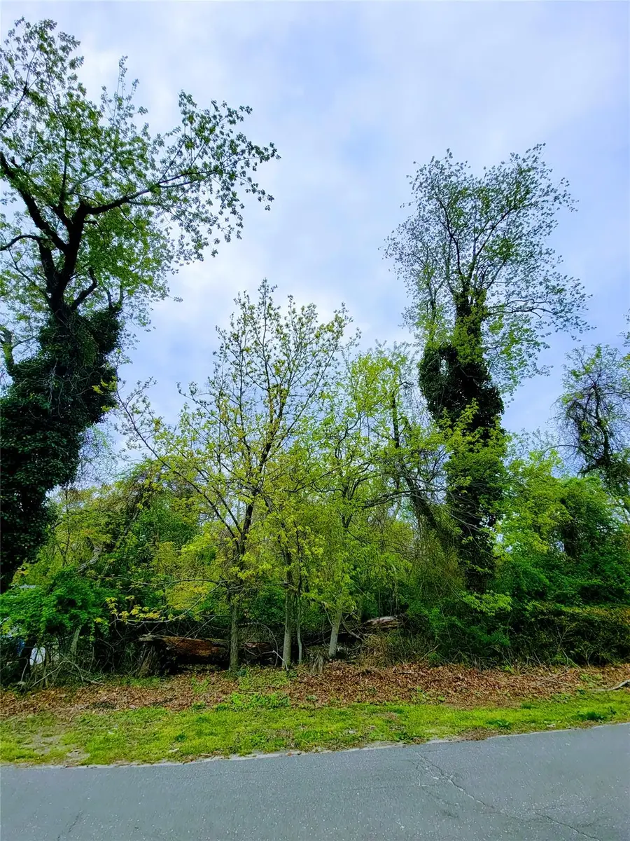 675 Pine Tree Road, Cutchogue, NY 11935 - Image #3