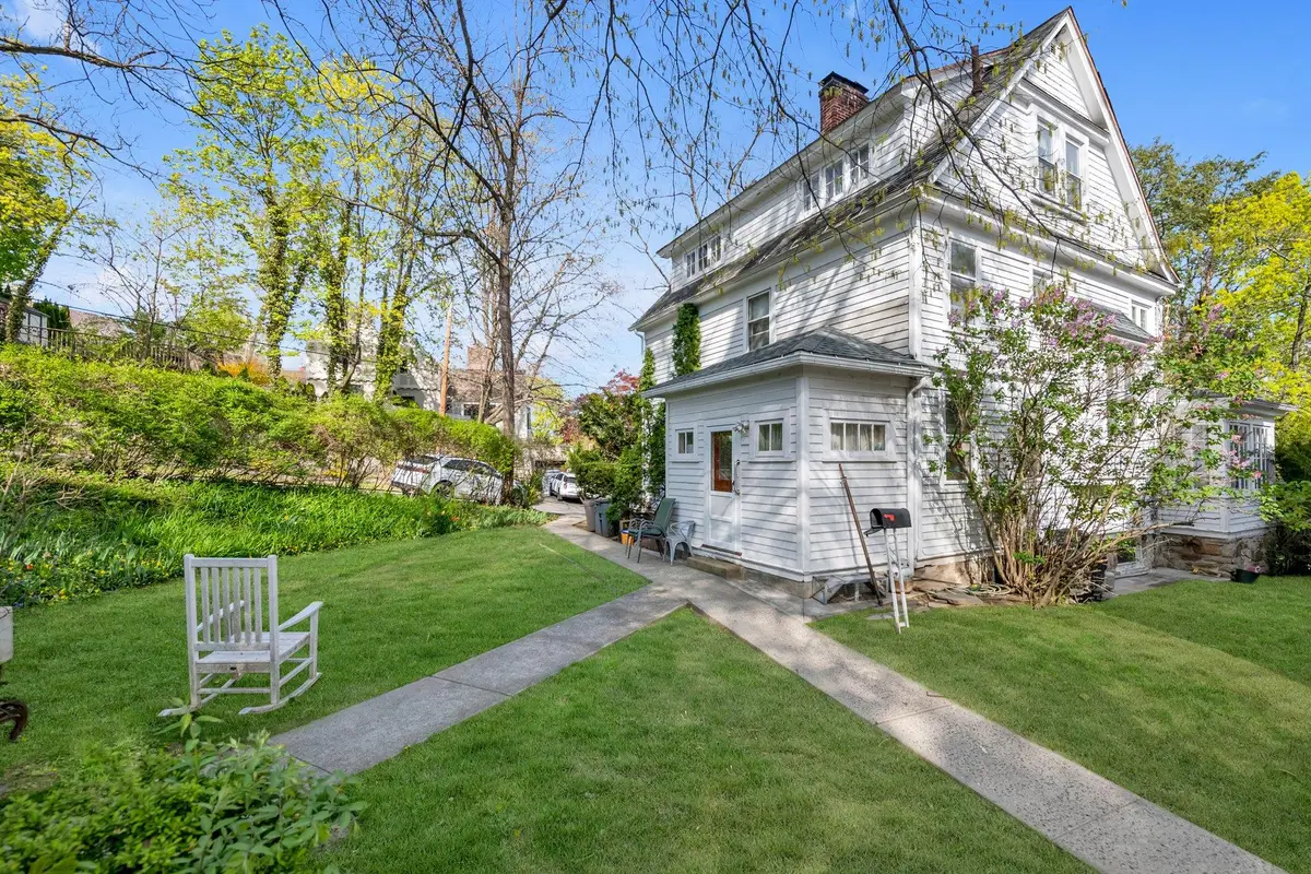 144 Read Avenue, Yonkers, NY 10707 - Image #1