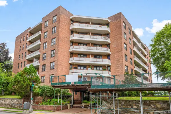 325 King Street #4D, Port Chester, NY 10573