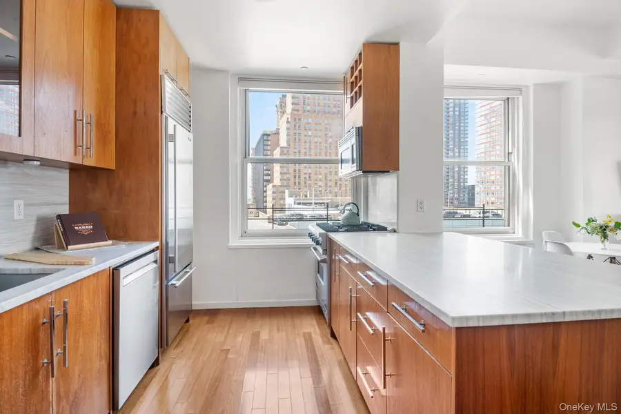 88 Greenwich Street #923, Manhattan, NY 10006 - Image #3