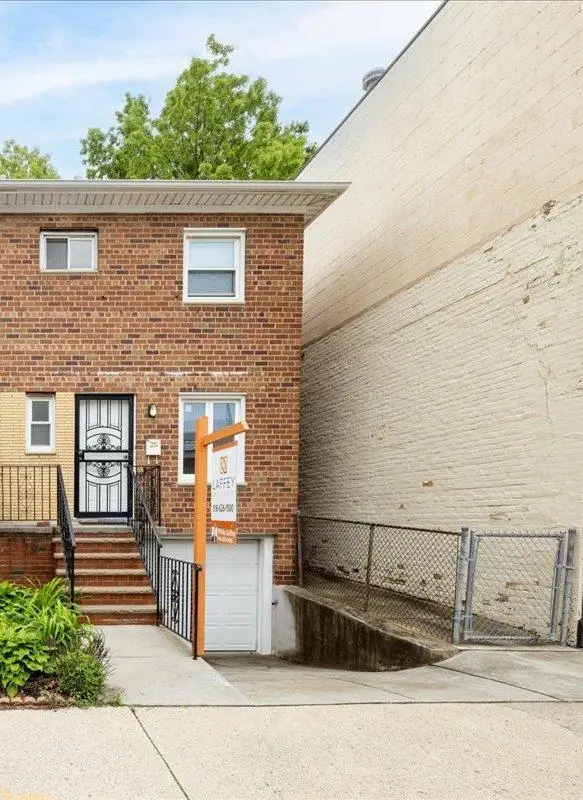 2533 Francis Lewis Boulevard, Flushing, NY 11358 - Image #1