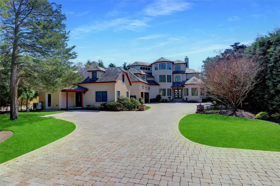 265 Asharoken Avenue, Northport, NY 11768 - Image #2