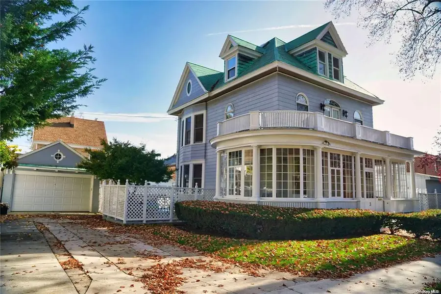 3 Beech Court Circle, College Point, NY 11356 - Image #3