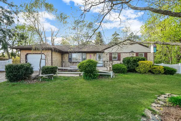 210 Oakdale Bohemia Road, Bohemia, NY 11716