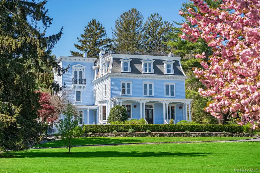 381 W Neck Road, Lloyd Harbor, NY 11743 - Image #2