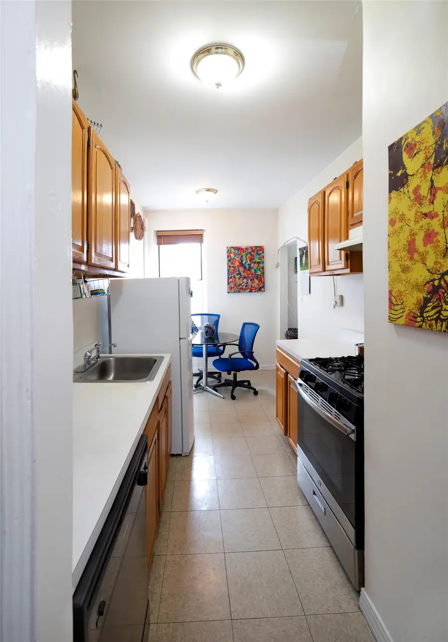 472 Gramatan Avenue #5R, Mount Vernon, NY 10552 - Image #3