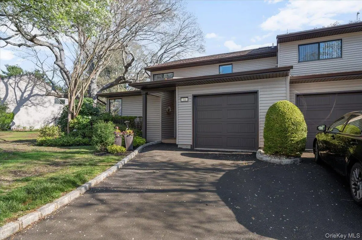 54 Northgate Circle, Melville, NY 11747 - Image #1