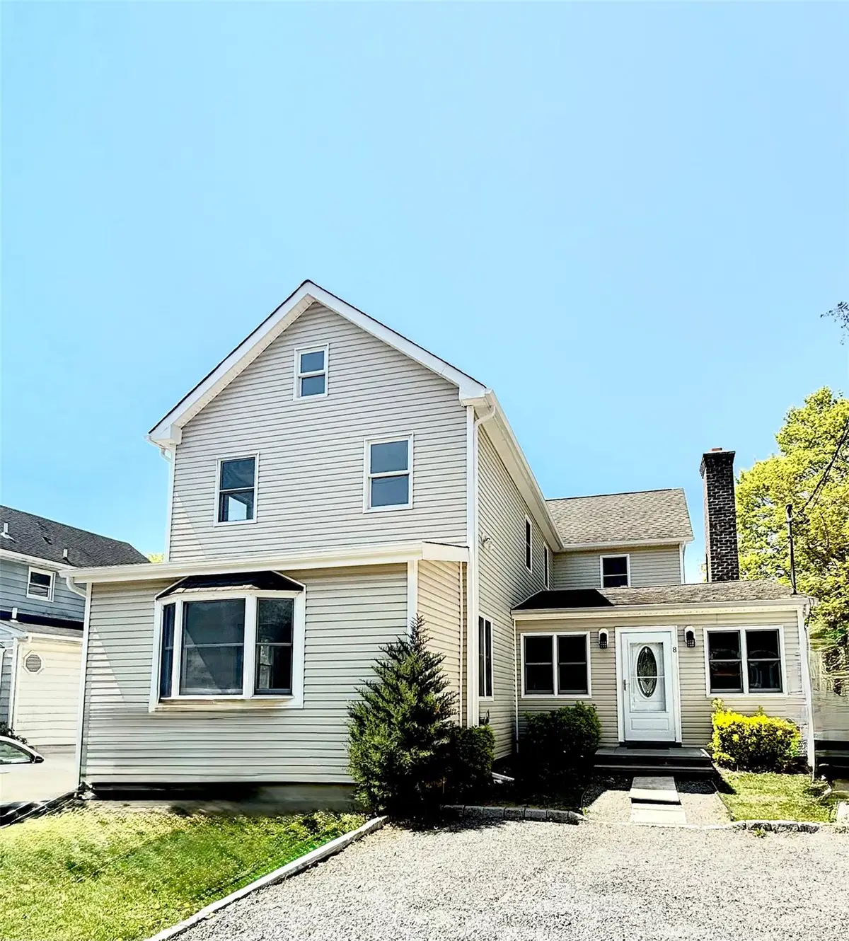 8 Maple Street, Glenwood Landing, NY 11547 - Image #1