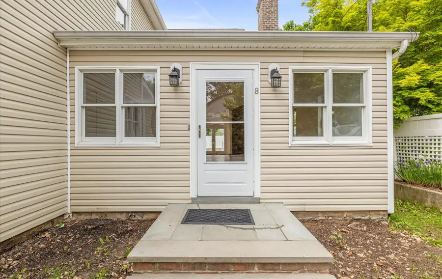 8 Maple Street, Glenwood Landing, NY 11547 - Image #2