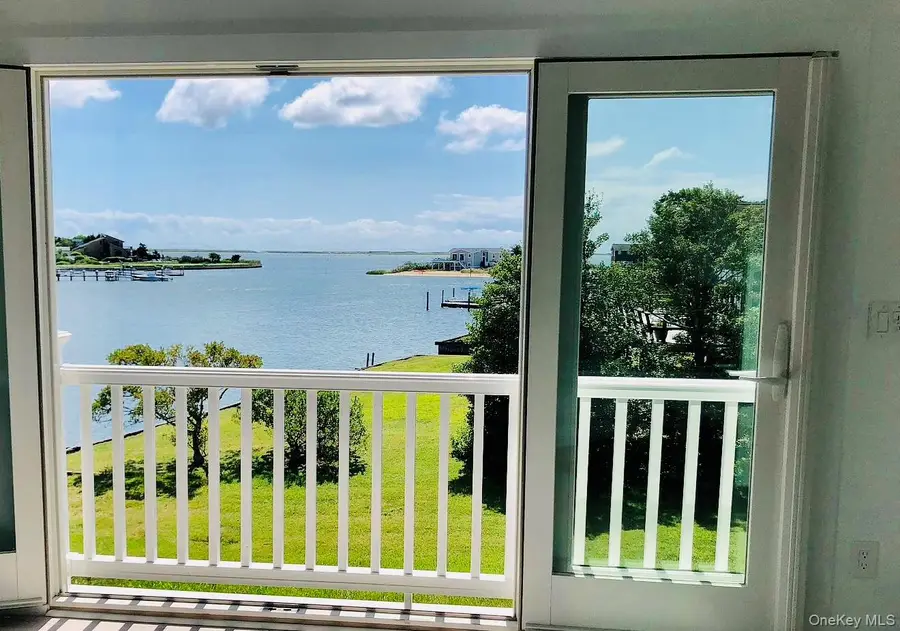 23 Nautilus Drive, Hampton Bays, NY 11946 - Image #2