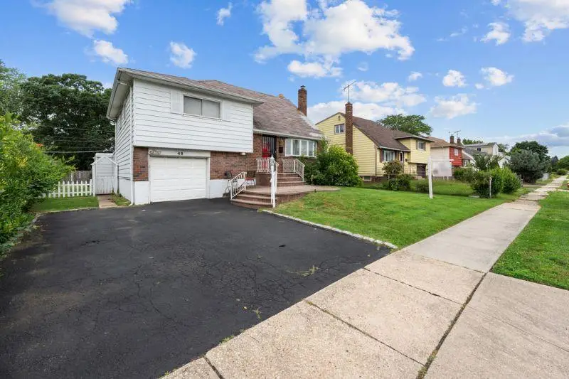 46 Ford Drive W, Massapequa, NY 11758 - Image #3