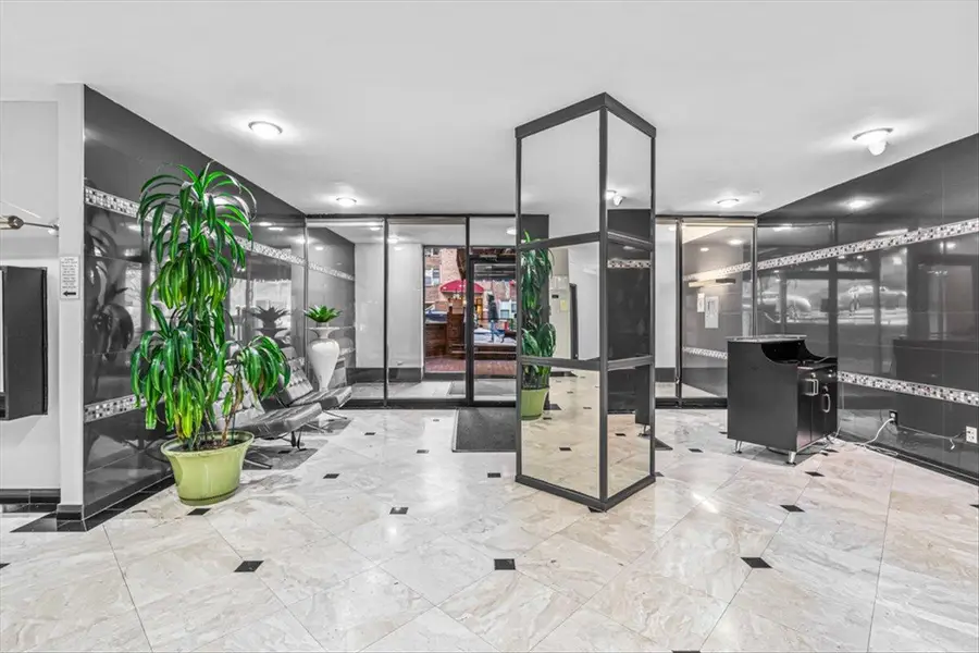 67-30 Clyde Street #7S, Forest Hills, NY 11375 - Image #2