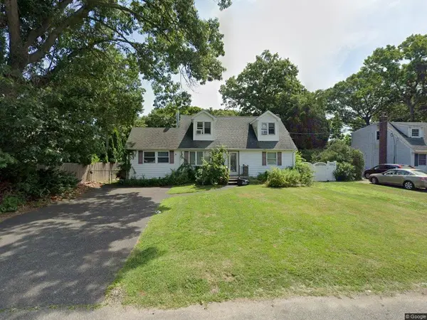 51 Joline Road, Port Jefferson Station, NY 11776