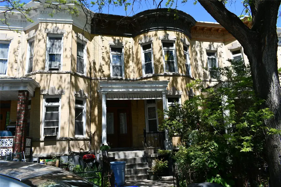 277 Maple Street, Brooklyn, NY 11225 - Image #2