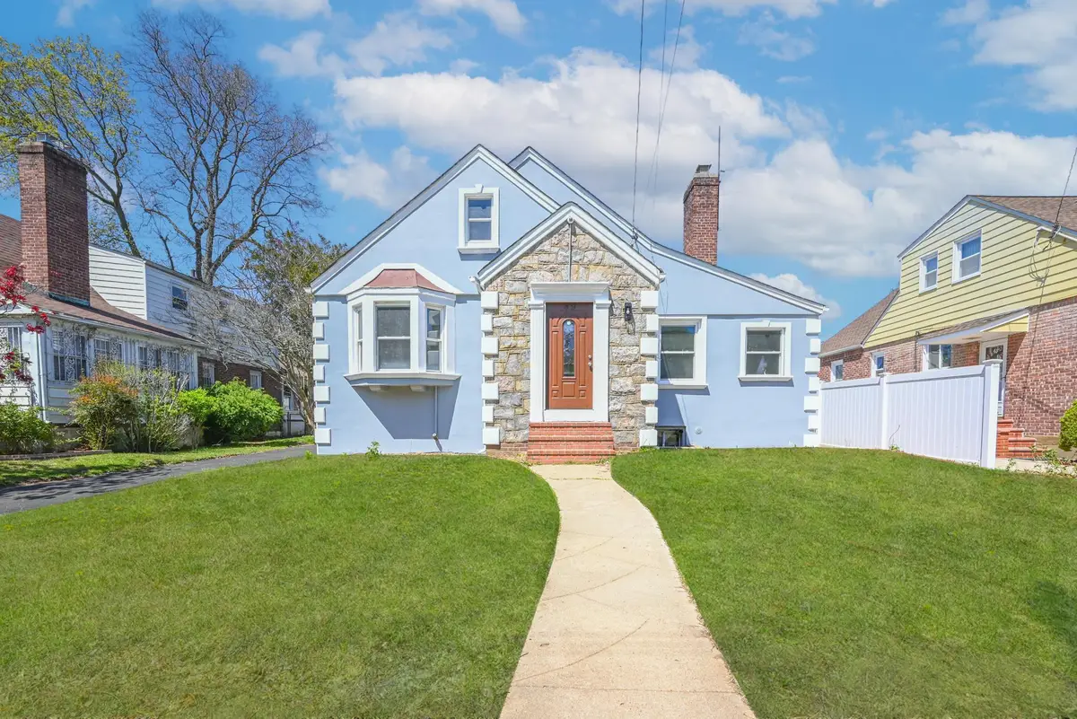 49 Carol Street, West Hempstead, NY 11552 - Image #1