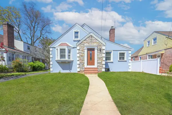 49 Carol Street, West Hempstead, NY 11552