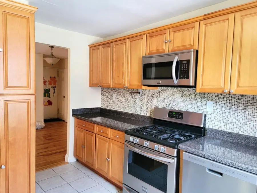 2736 Independence Avenue #4C, Bronx, NY 10463 - Image #2