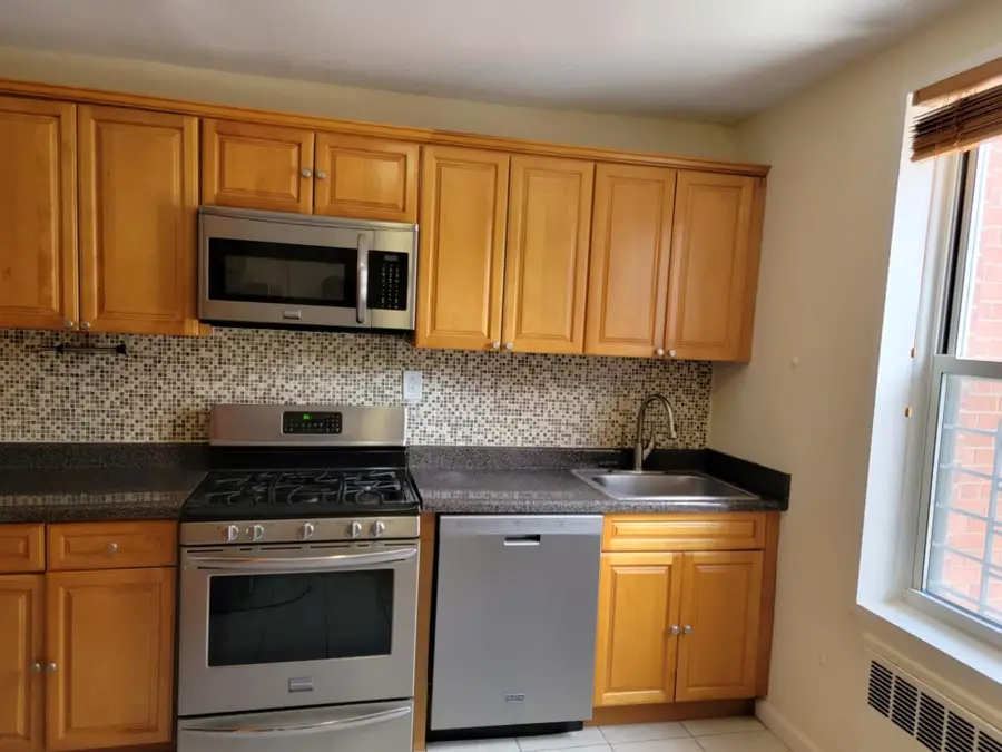 2736 Independence Avenue #4C, Bronx, NY 10463 - Image #3