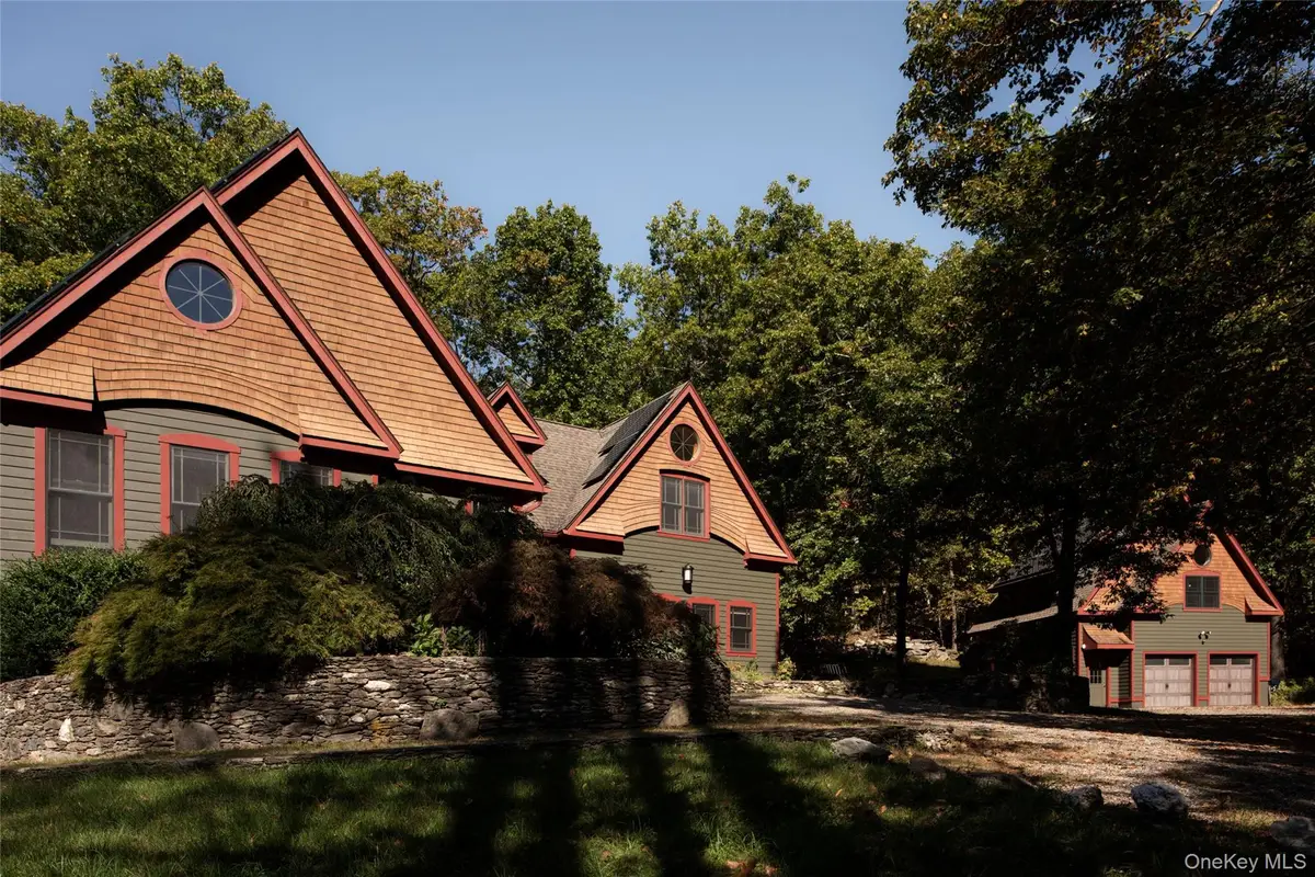 15 Old Farm Road, Rhinebeck, NY 12572 - Image #1