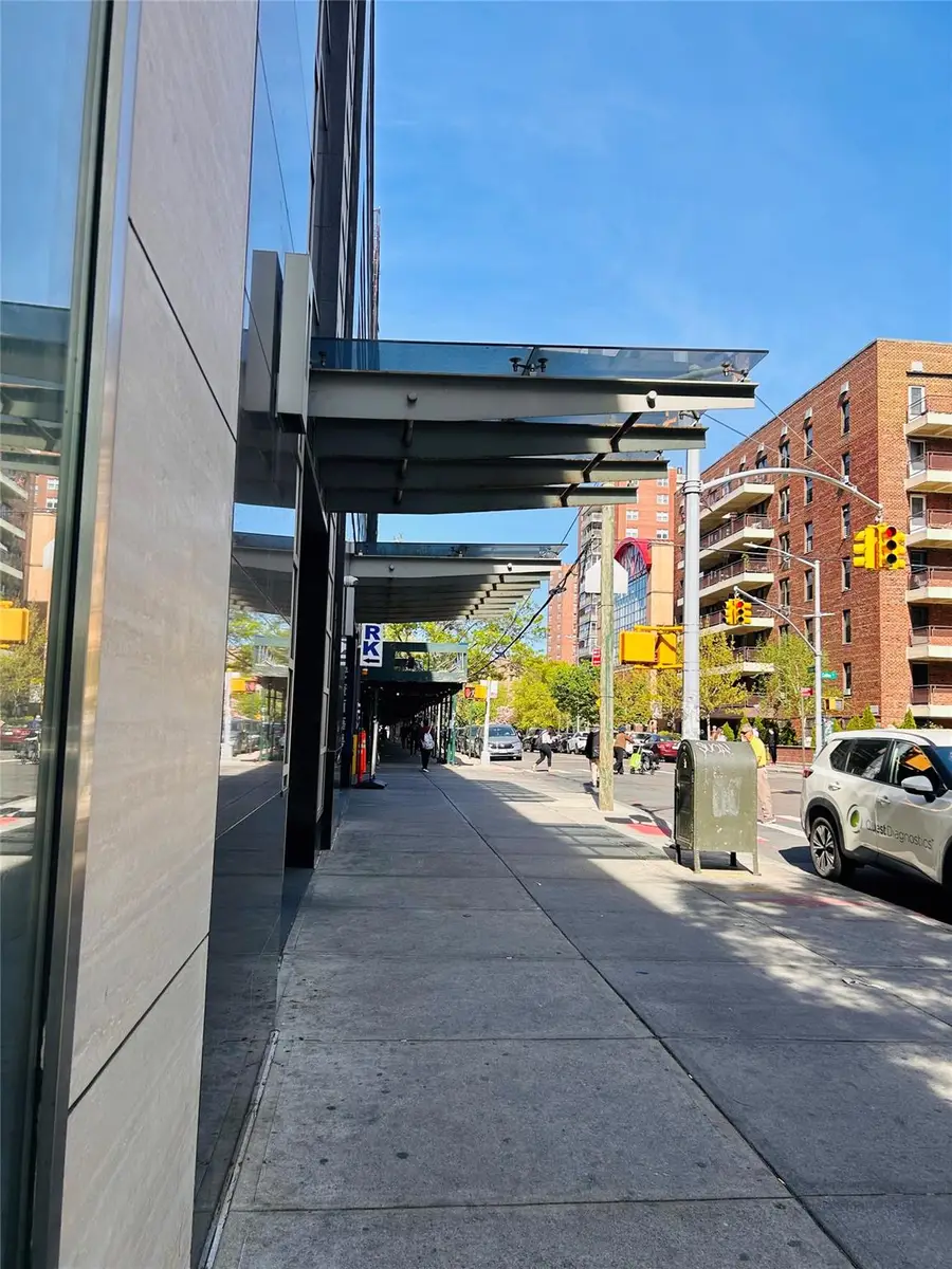 13705 Franklin Avenue #3J, Flushing, NY 11355 - Image #3