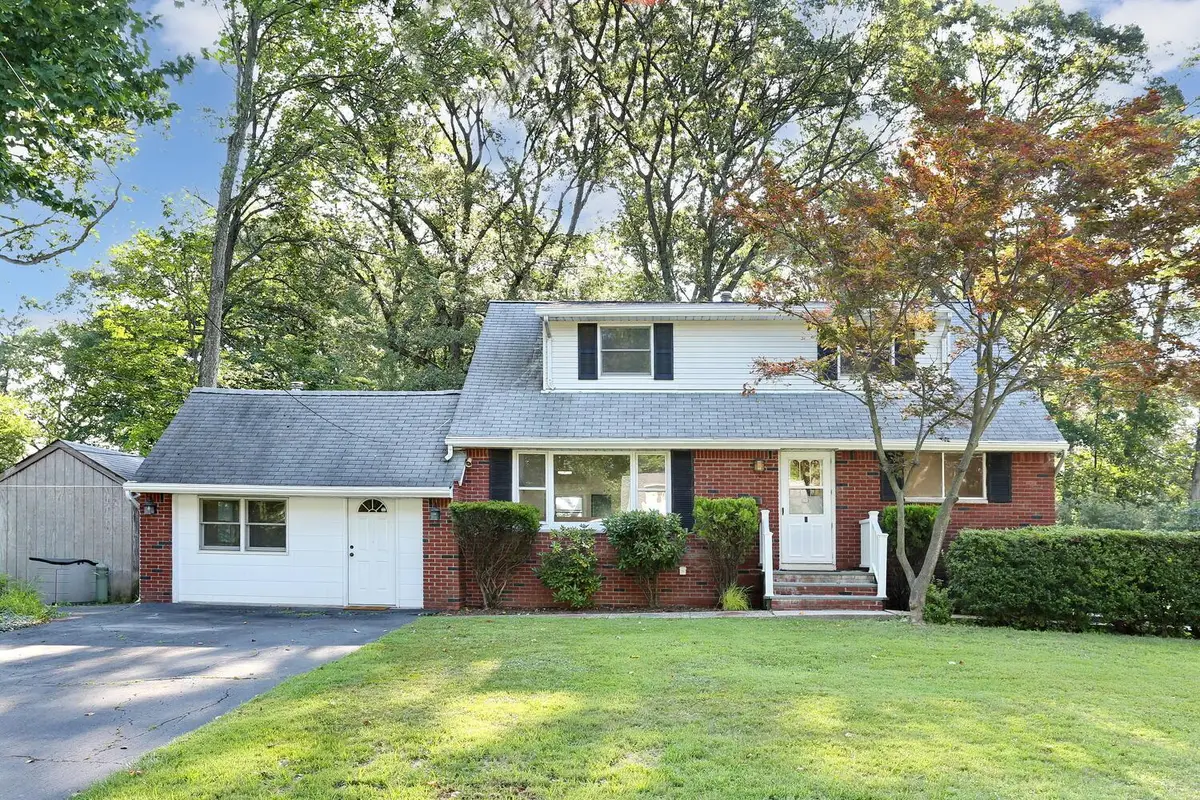 6 Burgundy Lane, New City, NY 10956 - Image #1