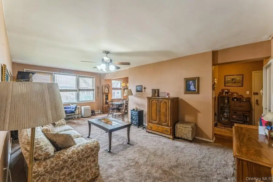 61 Maine Avenue #B21, Rockville Centre, NY 11570 - Image #3