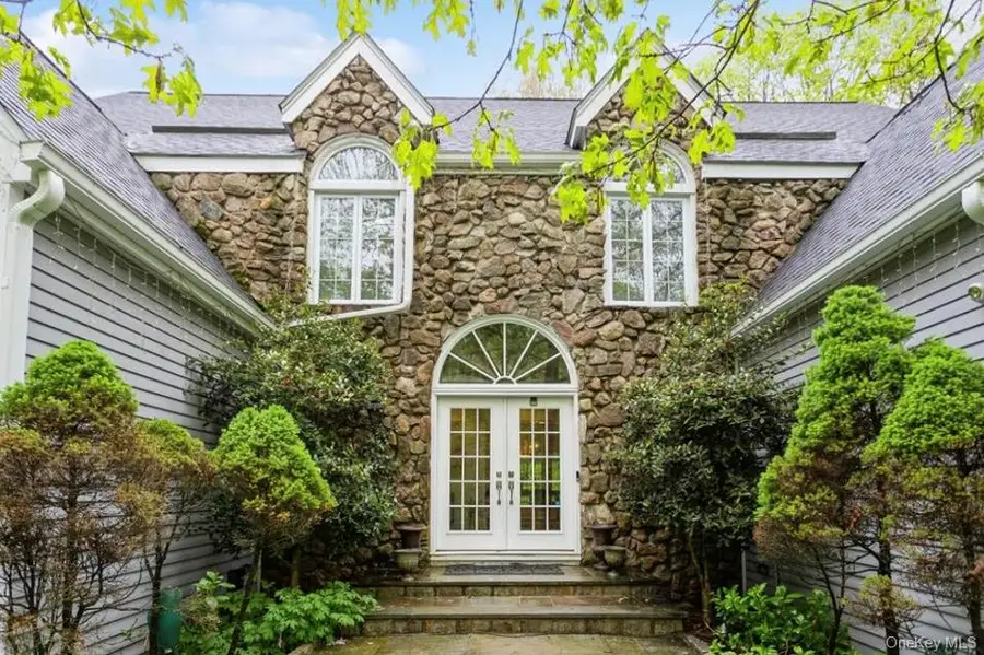 1 Canaan Circle, South Salem, NY 10590 - Image #2