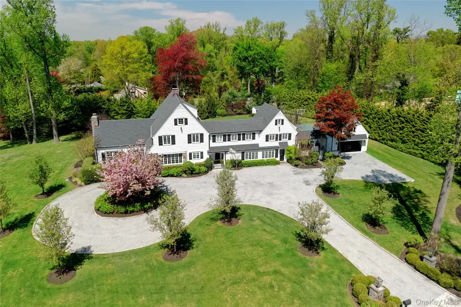 30 Bonnie Heights Road, Manhasset, NY 11030 - Image #2