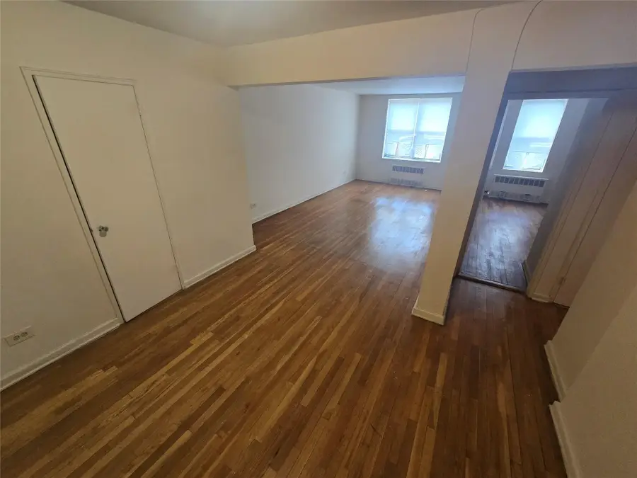 1475 Thieriot Avenue #4J, Bronx, NY 10460 - Image #2