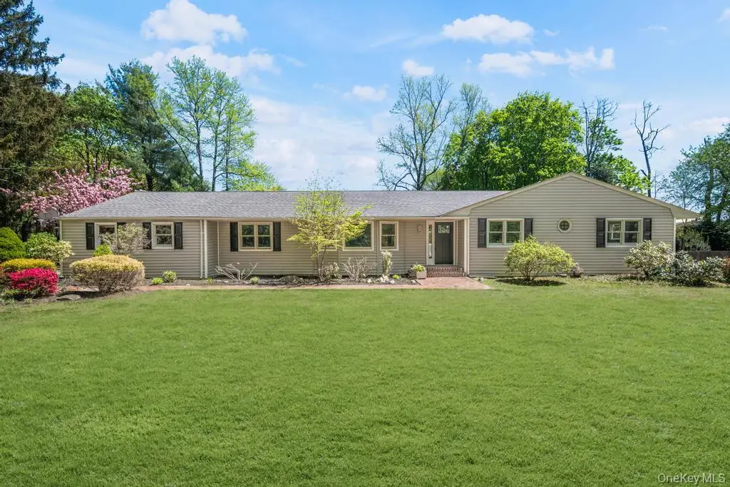 85 Meadow Glen Road, Fort Salonga, NY 11768 - Image #1