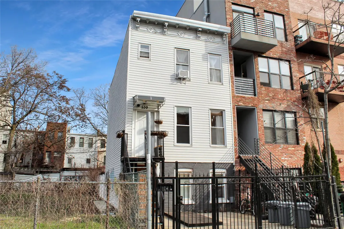 539 Kosciuszko Street, Brooklyn, NY 11221 - Image #1