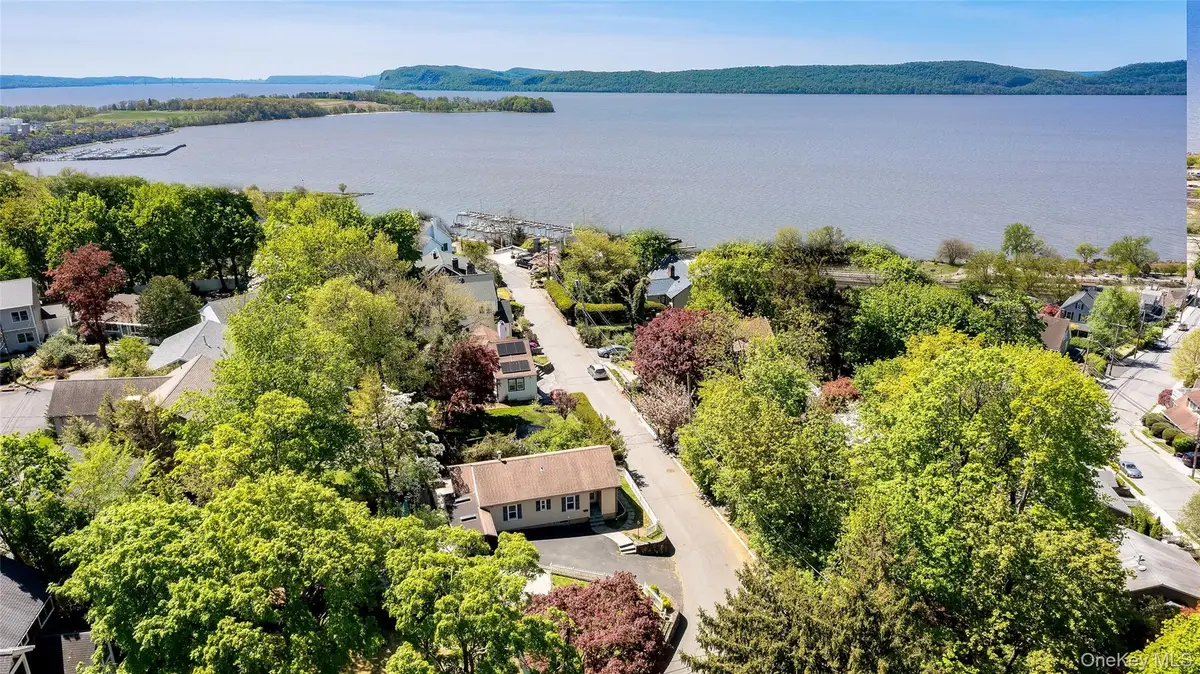 19 Hunter Street, Croton On Hudson, NY 10520 - Image #1