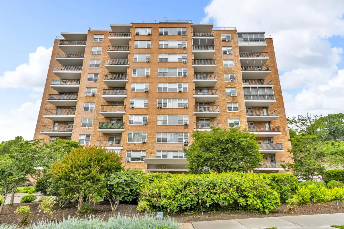 2601 Henry Hudson Parkway #5E, Bronx, NY 10463 - Image #1