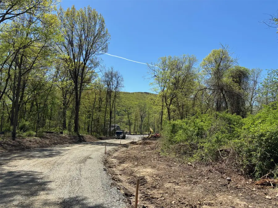 4 Rosewood, New Windsor Town, NY 12553 - Image #2