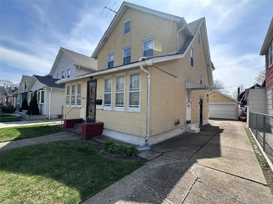 93-22 217 Street, Queens Village, NY 11428 - Image #2