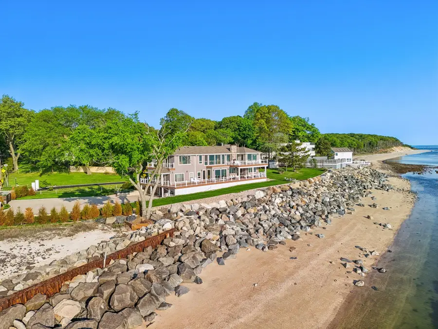 516 Asharoken Avenue, Northport, NY 11768 - Image #2