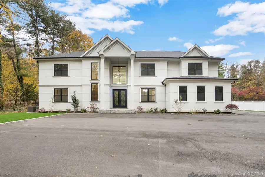 412 Mill River Road, Oyster Bay, NY 11771 - Image #2