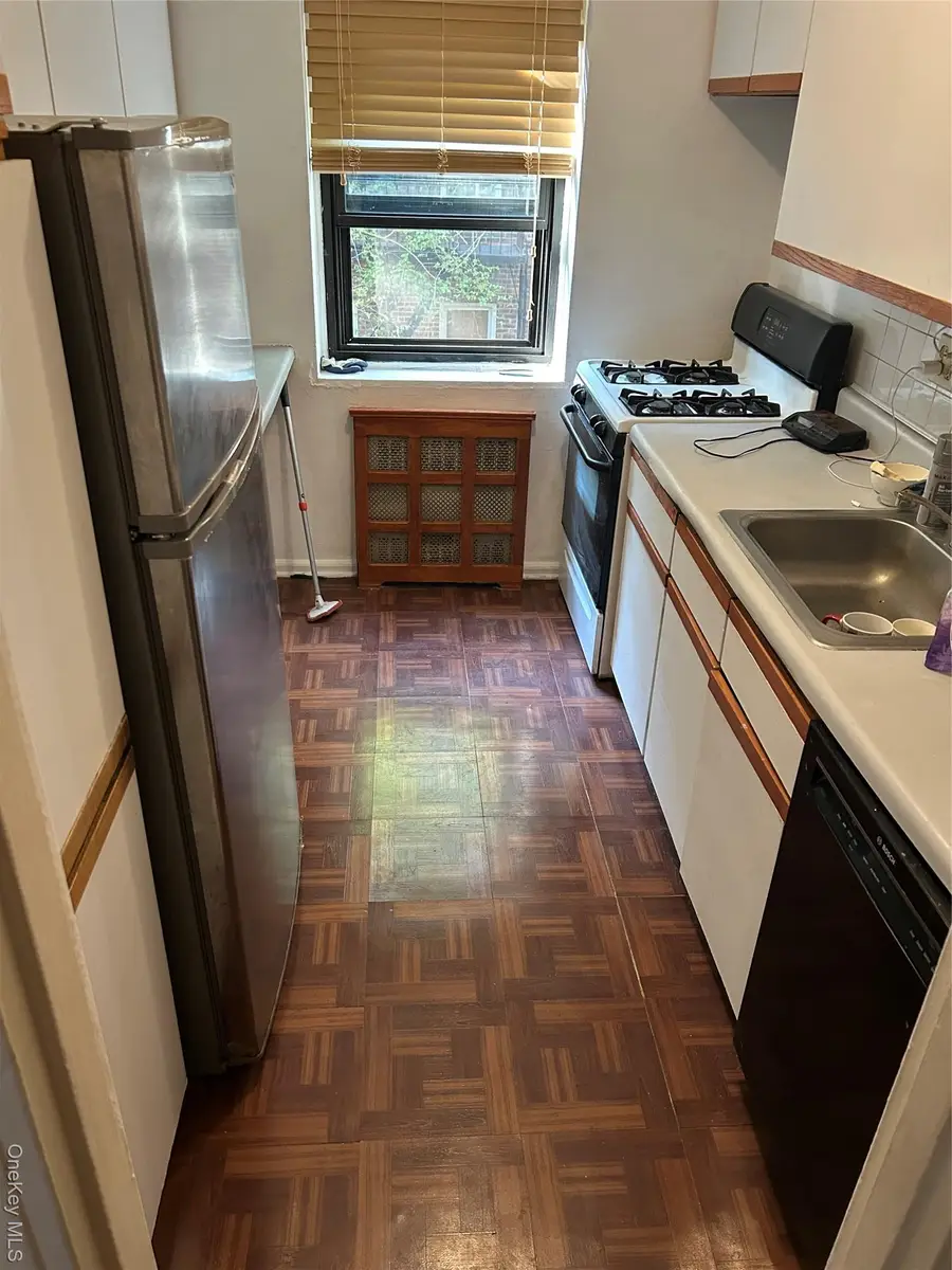 83-75 118th Street #4H, Kew Gardens, NY 11415 - Image #3