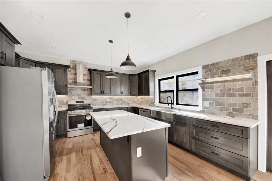 169 Bretton Road, Yonkers, NY 10710 - Image #2