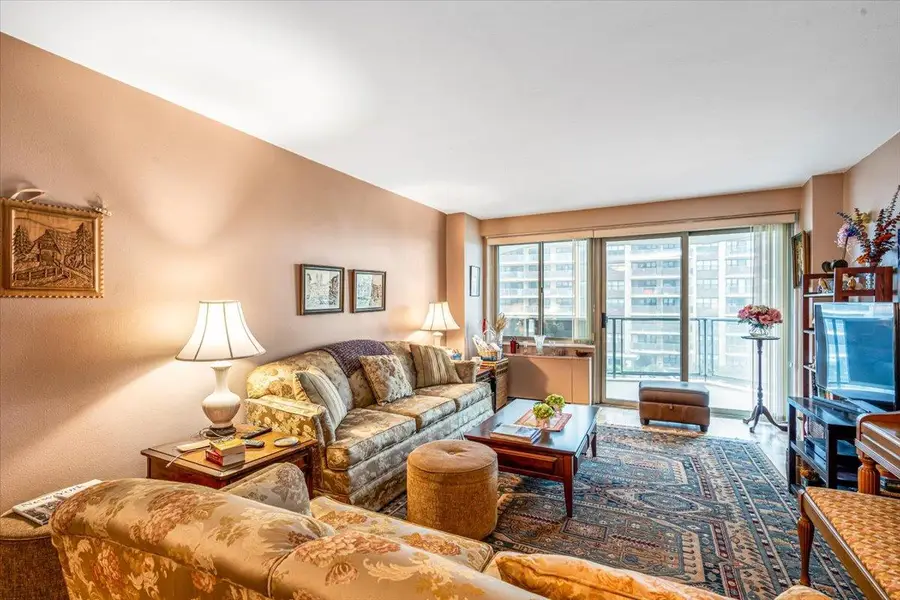 18-15 215th Street #4H, Bayside, NY 11360 - Image #2