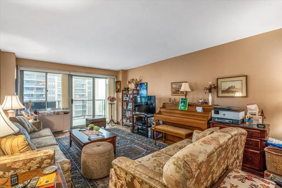 18-15 215th Street #4H, Bayside, NY 11360 - Image #3