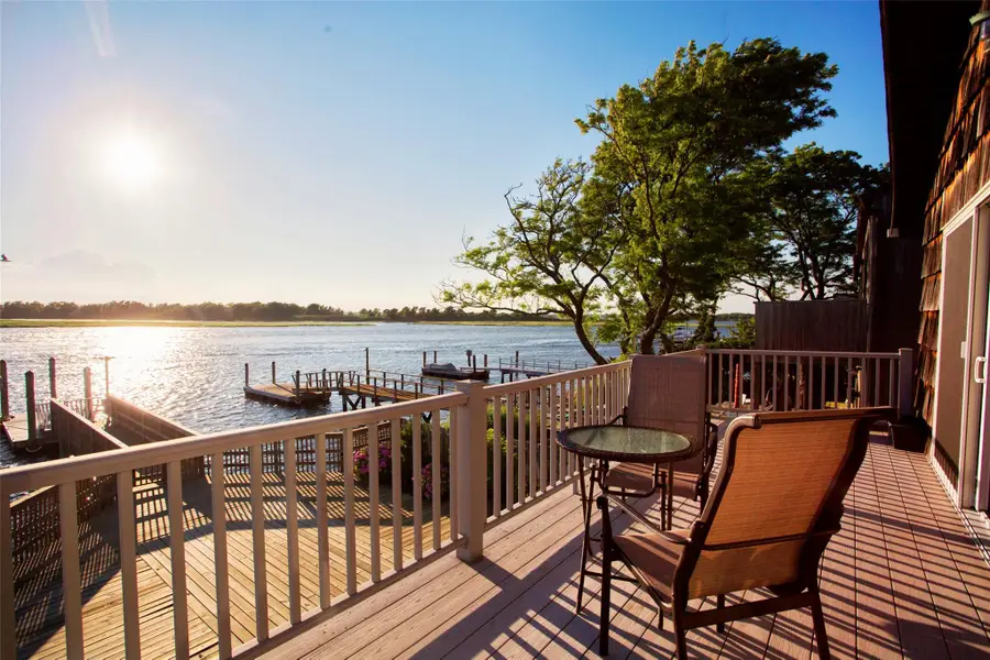 208 Block Lane, Harbor Isle, NY 11558 - Image #2