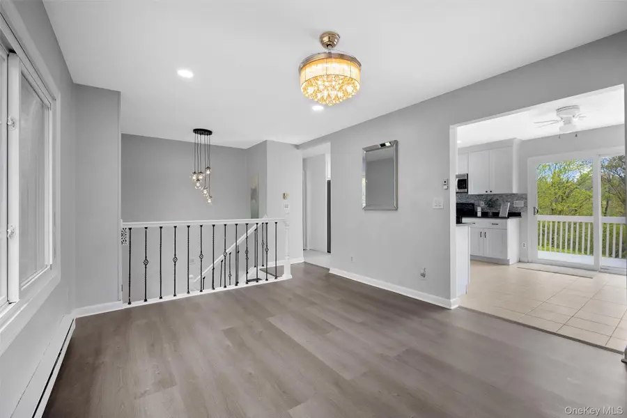 122 Susan Drive, Poughquag, NY 12570 - Image #3