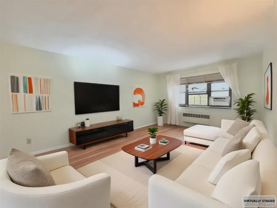 31-31 138th Street #5L, Flushing, NY 11354 - Image #2