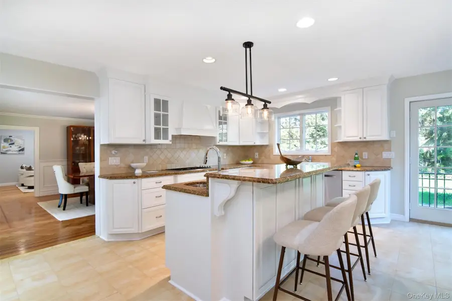 668 Francis Street, Pelham, NY 10803 - Image #3